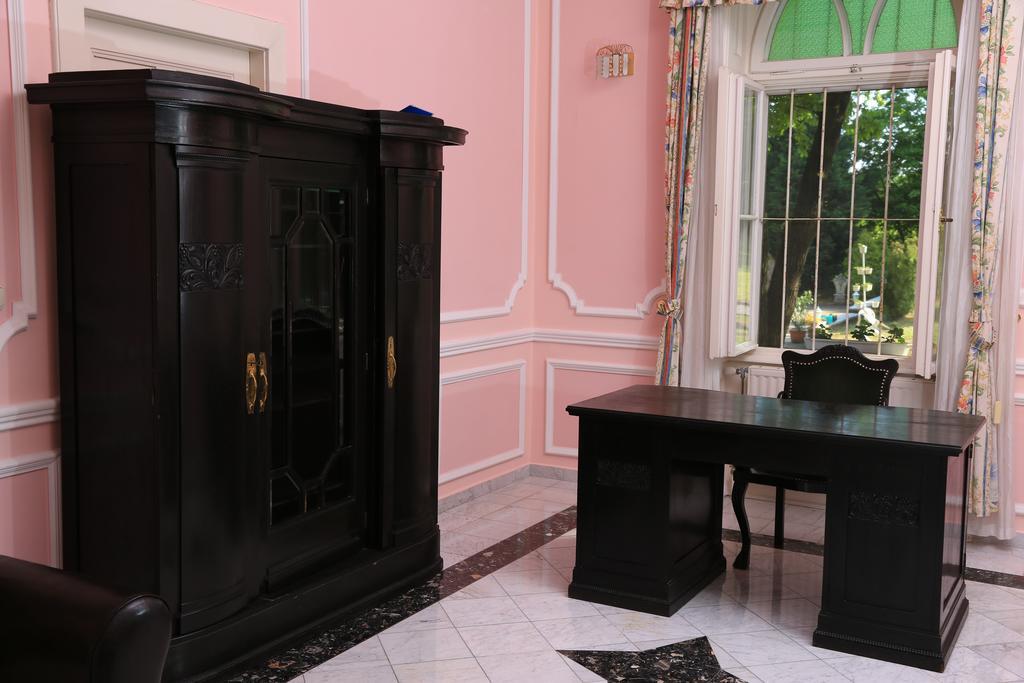Sir David Balaton Castle Apartmanok بالاتونزيبيد المظهر الخارجي الصورة