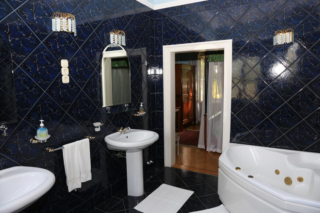 Sir David Balaton Castle Apartmanok بالاتونزيبيد المظهر الخارجي الصورة