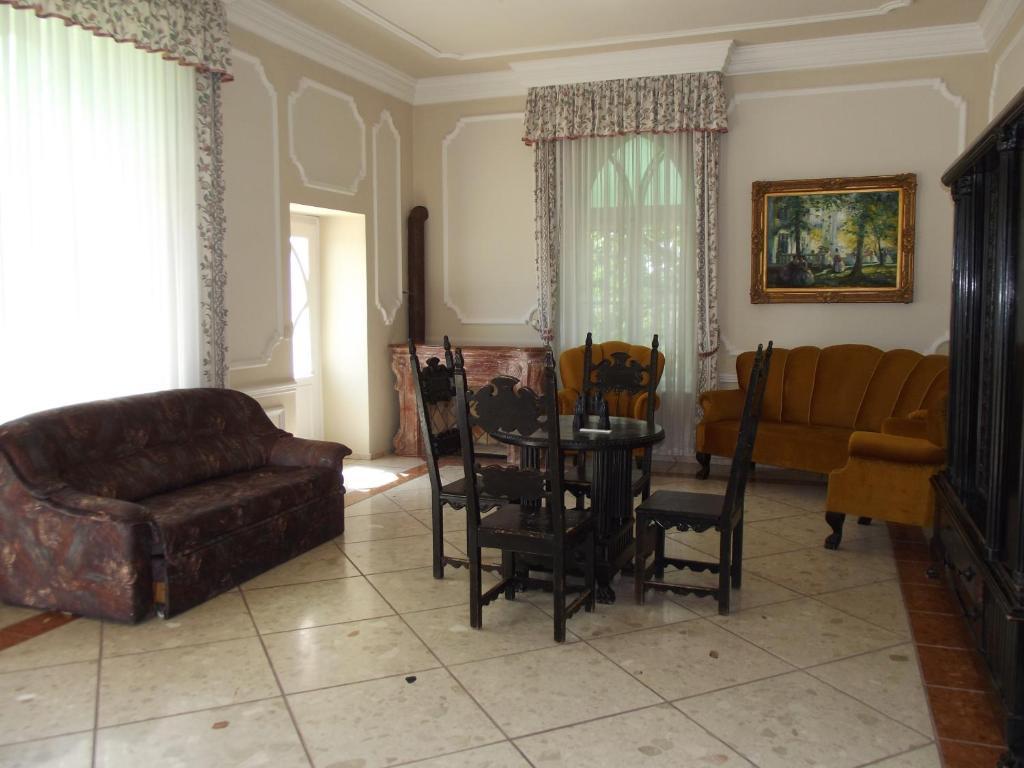 Sir David Balaton Castle Apartmanok بالاتونزيبيد الغرفة الصورة
